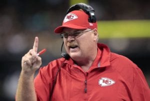 (http://www.h4-entertainment.com/2013/09/andy-reid-triumphs-in-return-to-philly-chiefs-beat-eagles-26-16/)