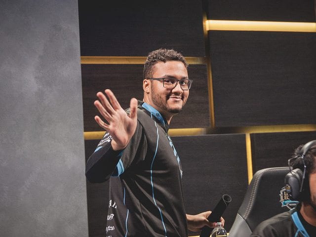 Counter Logic Gaming support, Aphromoo