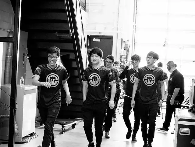 Immortals entered the NA LCS in 2016 with Huni, Reignover, Pobelter, Wildturtle, and Adrian