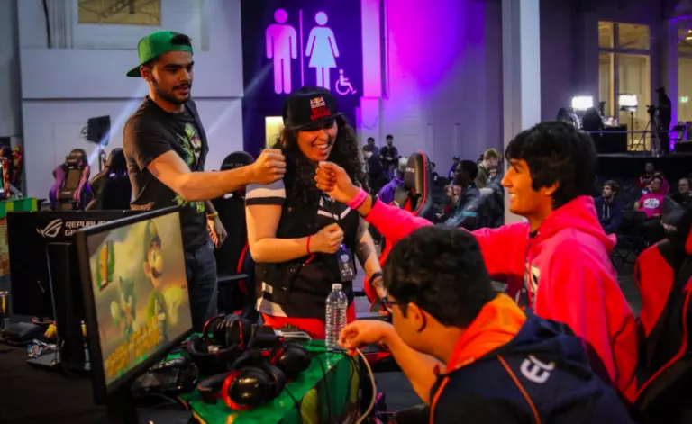 SuperGirlKels and Elegant at GOML 2018