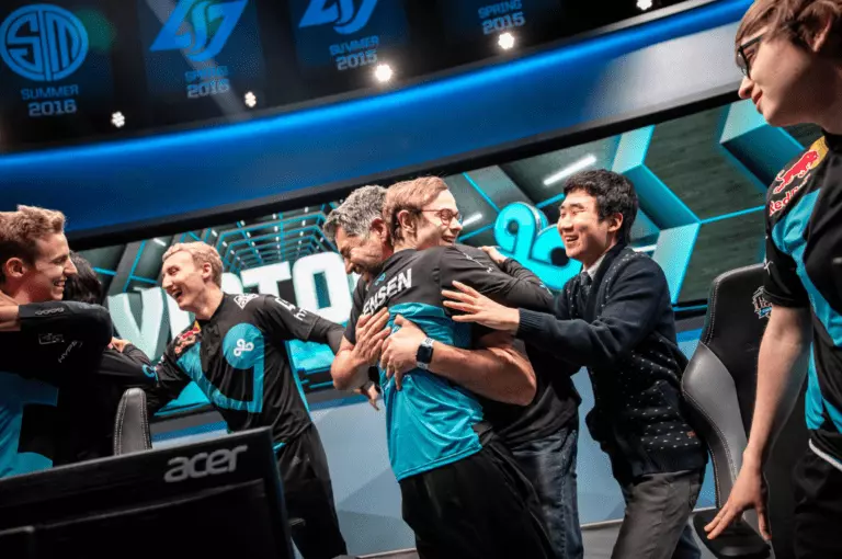 c9 gauntlet