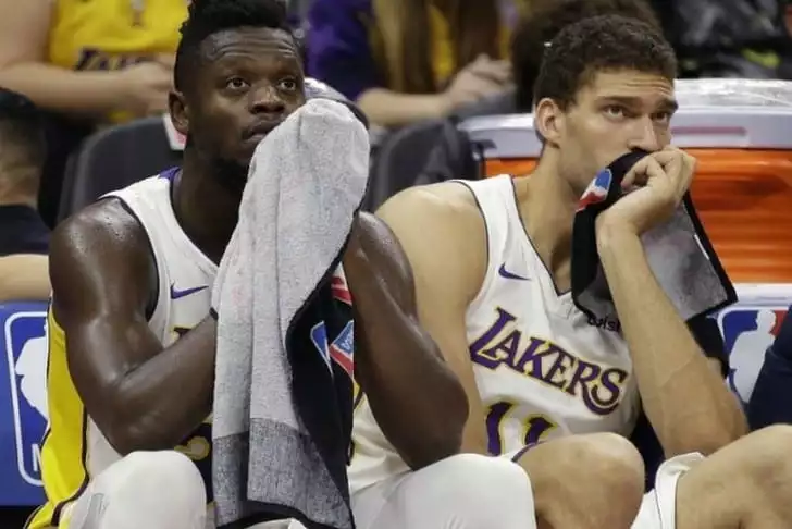 Lakers-Los Angeles-Brook Lopez-Julius Randle-NBA-Basketball-2018