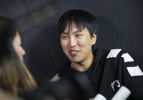 Doublelift is the Human Torch of week two of the 2019 LCs Spring Split