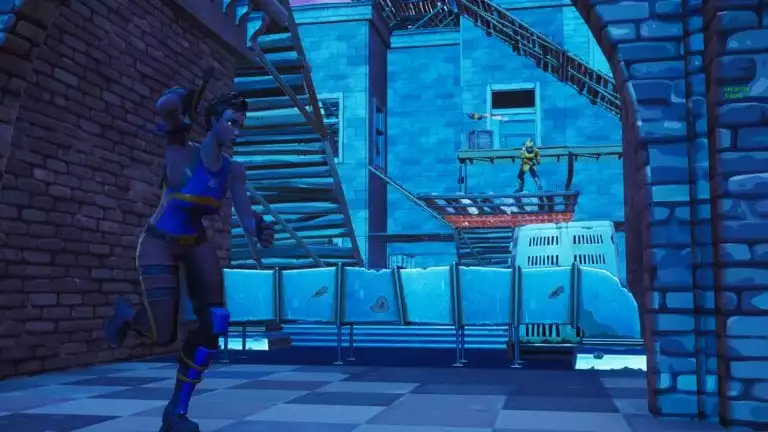 Choosing the last three items in competitive Fortnite