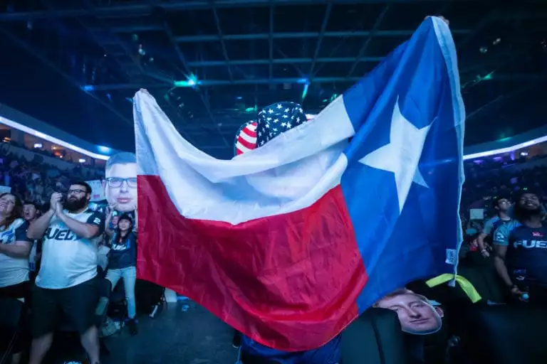 Dallas Fuel signs trill