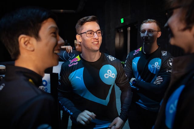 Svenskeren is The Thing for the Fantastic Four of the 2019 LCs Spring Split semifinals