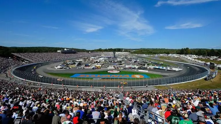 https://www.nascar.com/news-media/2018/07/14/full-schedule-for-eldora-new-hampshire/