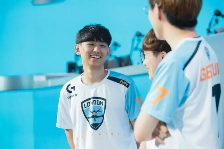 London Spitfire Stage 4