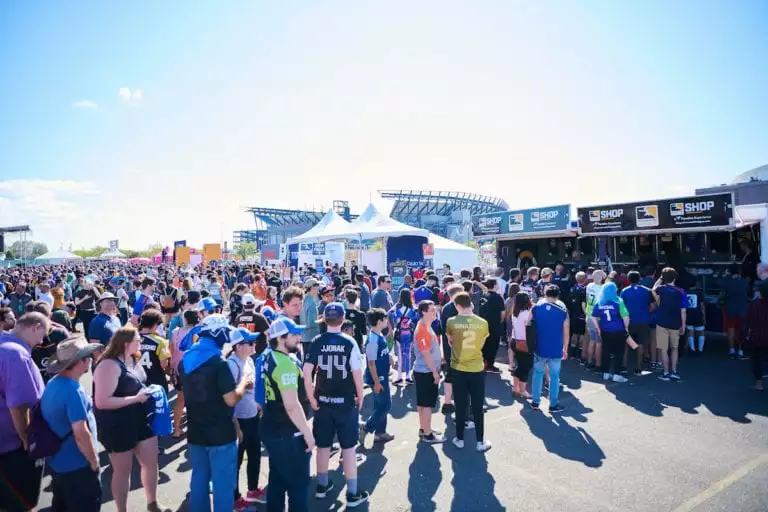 owl grand finals crowd