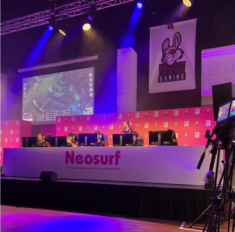 Neosurf cup
