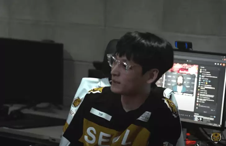 Seoul Dynasty on the Brink