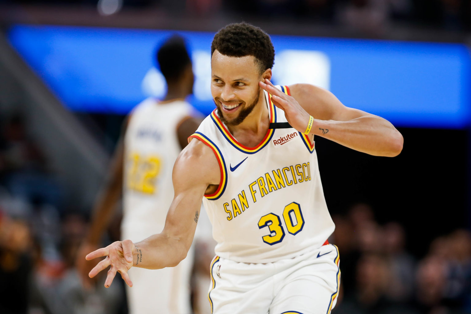 Steph Curry Scores Career-High 62 Points