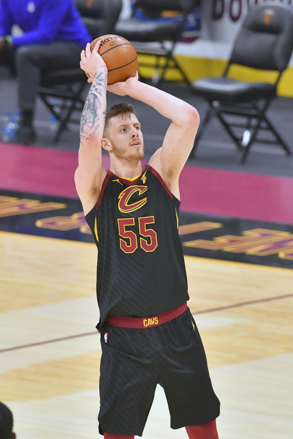 Isaiah Hartenstein's Good Start in Cleveland