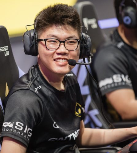 Three Takeaways From the Week Six Performance of Dignitas