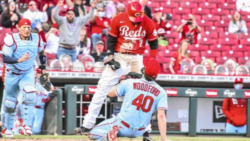 What is up with the National Media and the Cincinnati Reds?