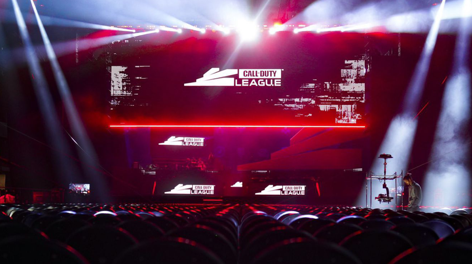 As the CDL Cold War season comes closer to a close, the Call of Duty Championship format is becoming a major issue discussed.