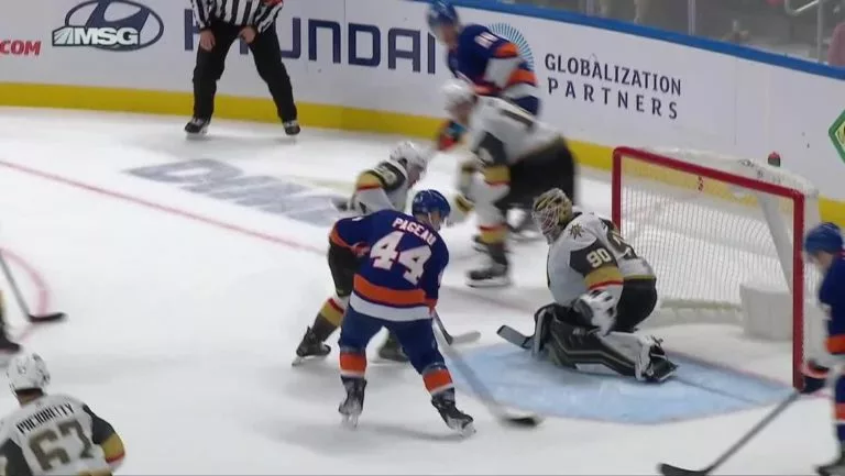 Islanders Golden Knights