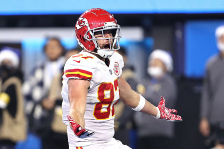 Travis Kelce Raise