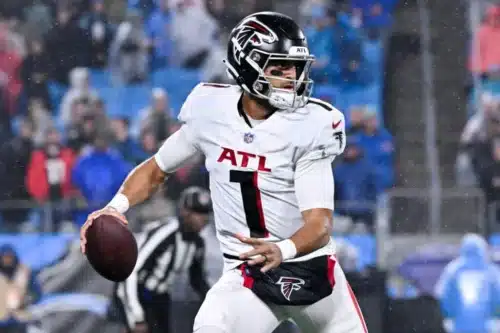 Quarterbacks who could be traded or cut during the 2023 NFL Offseason