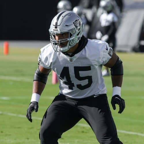 Raiders Re-Sign Jakob Johnson