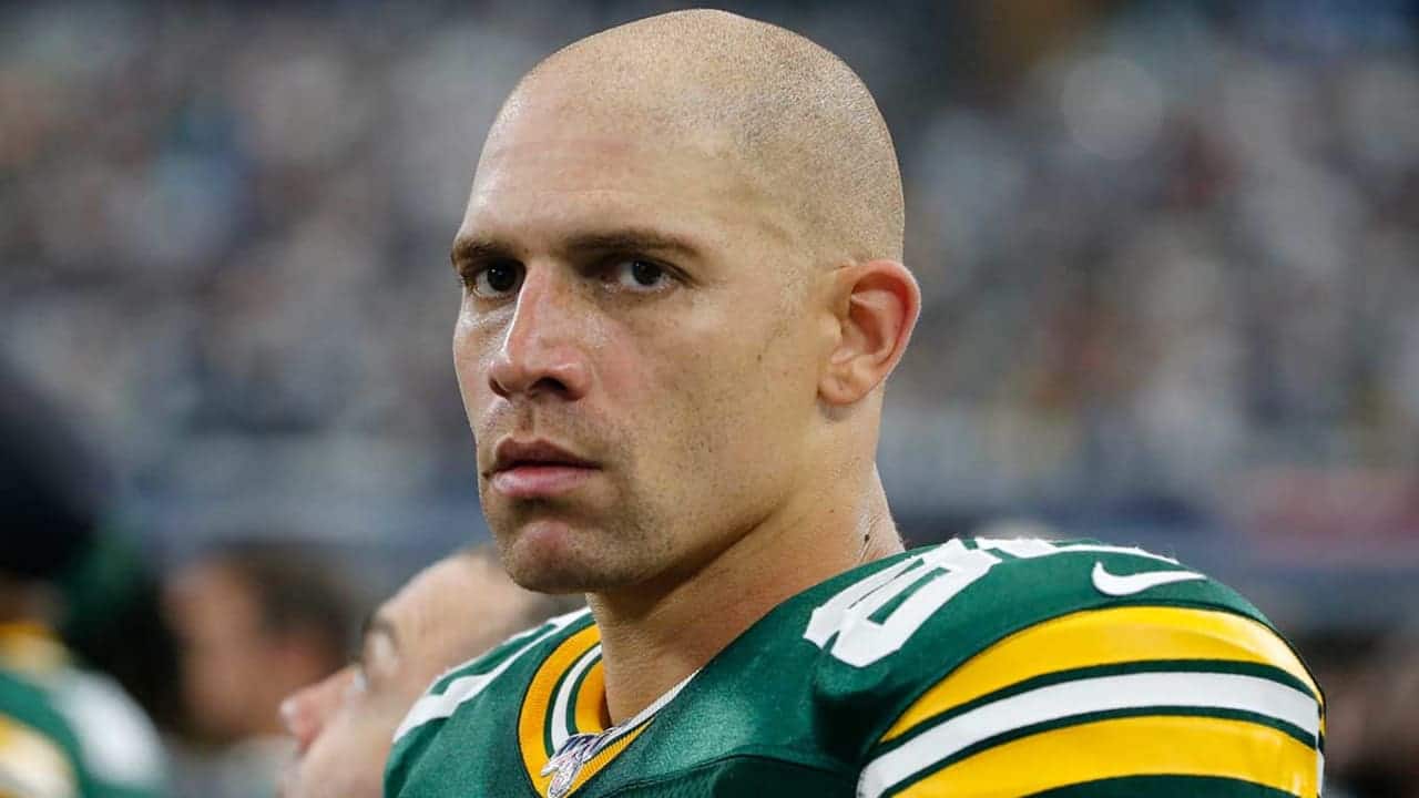 Saints sign TE Jimmy Graham to one-year contract. 