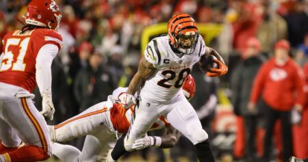 Bengals, Joe MIxon Agree to Contract Extension