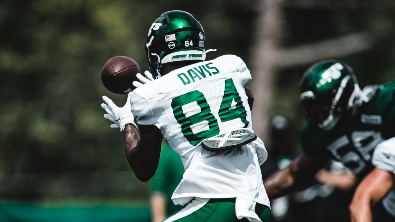 Corey Davis Retires from NFL - New York Jets News 