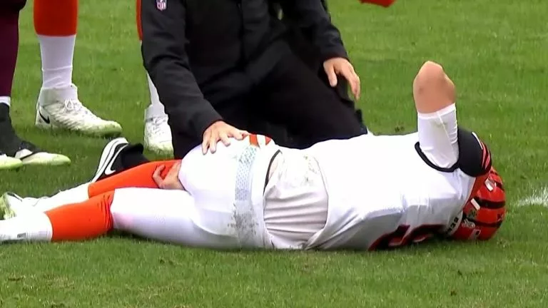 Video: Joe Burrow Torn ACL Injury (Carted Off) | NFL Week 11